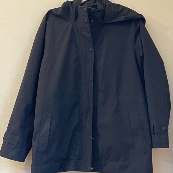 Excellent Athleta Rainout Jacket - 1x - Picture 4 of 14